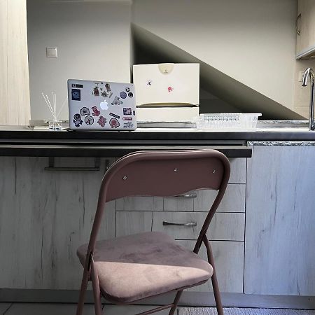 Budget Private Room In The Center Ateny Zewnętrze zdjęcie